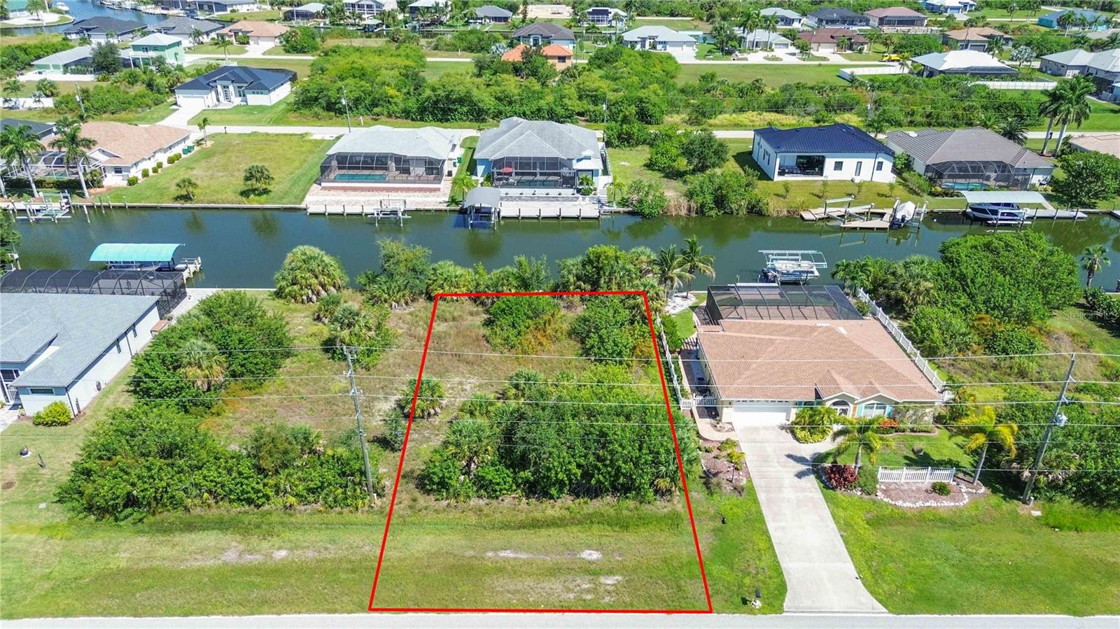 8633 Calumet Blvd Property Photo 3