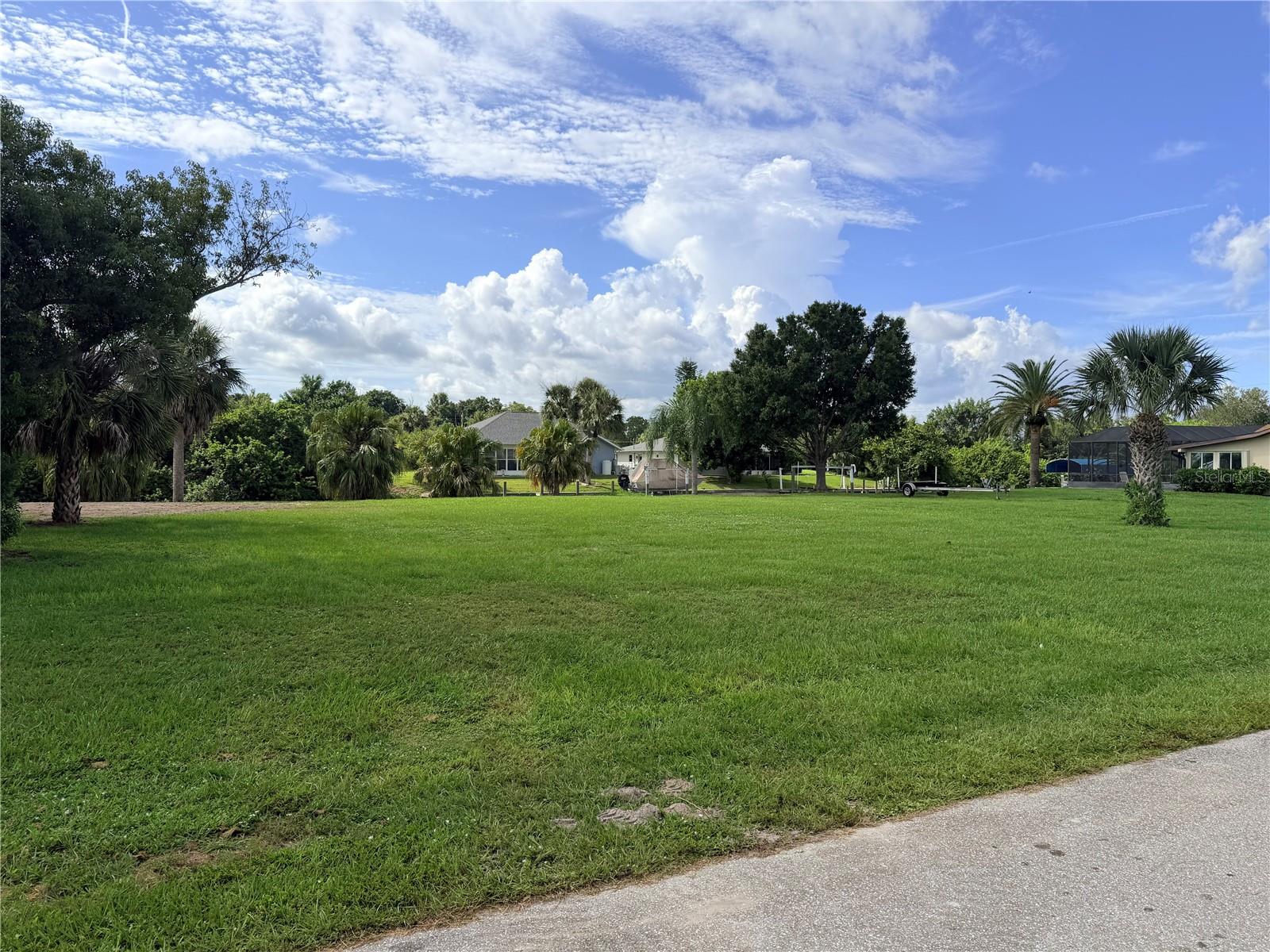 2036 River Basin Ter Property Photo 2
