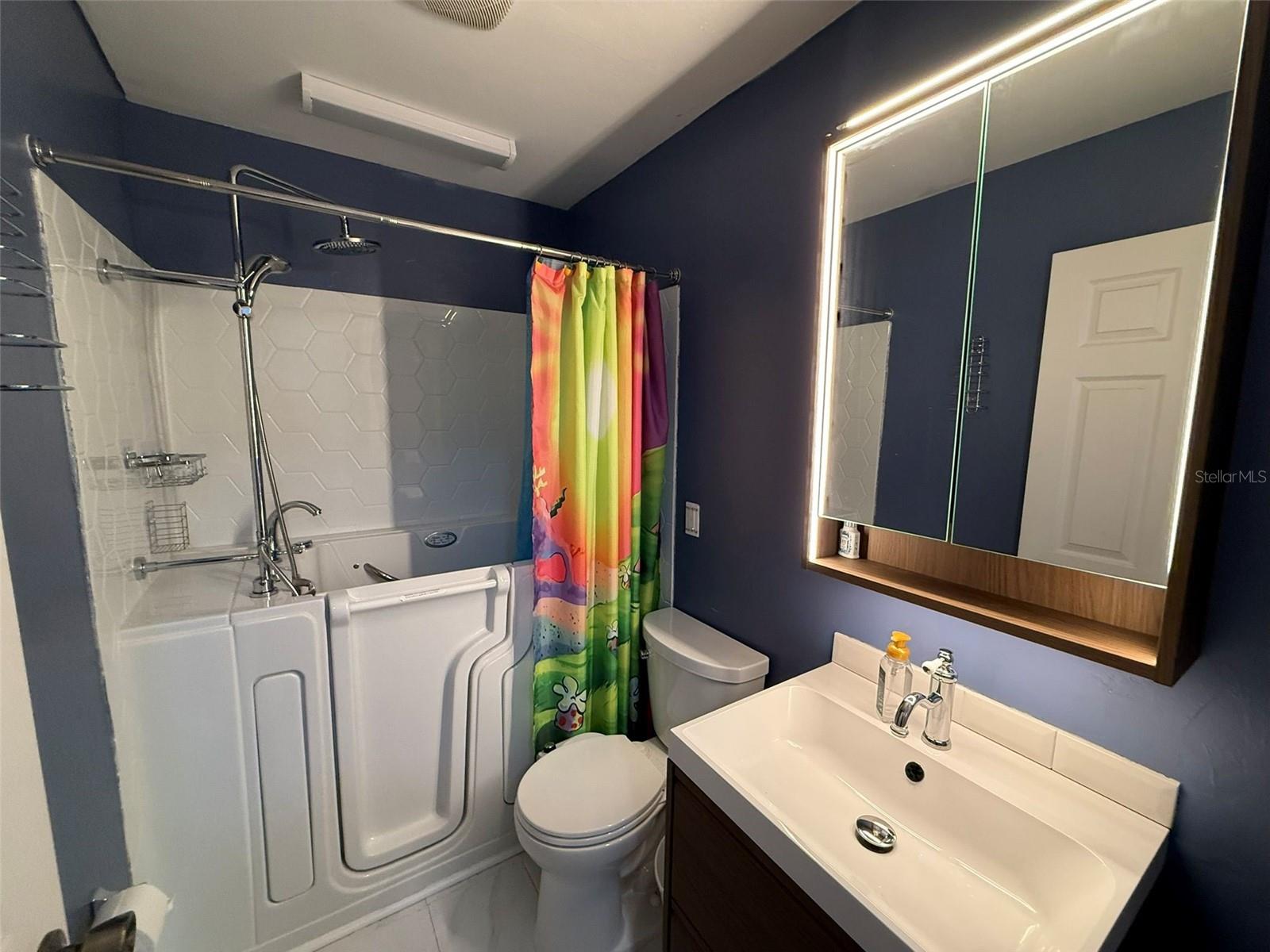 3254 Chastain St Property Photo 16