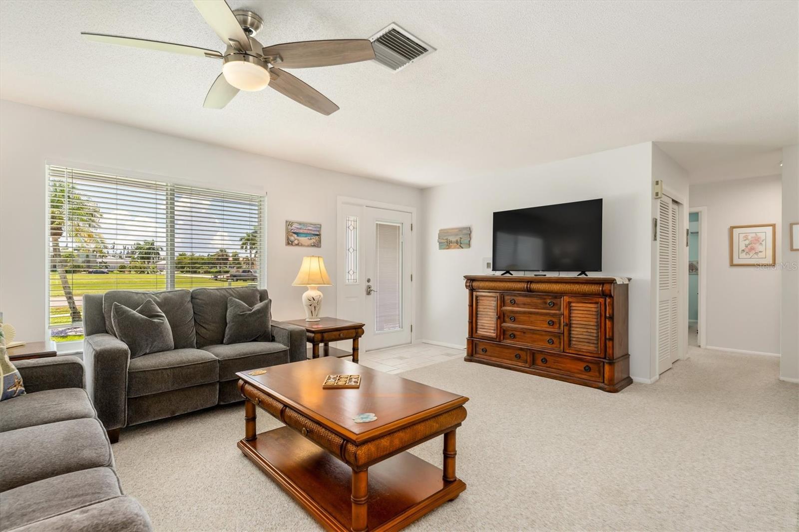 1336 Aqui Esta Dr Property Photo 4