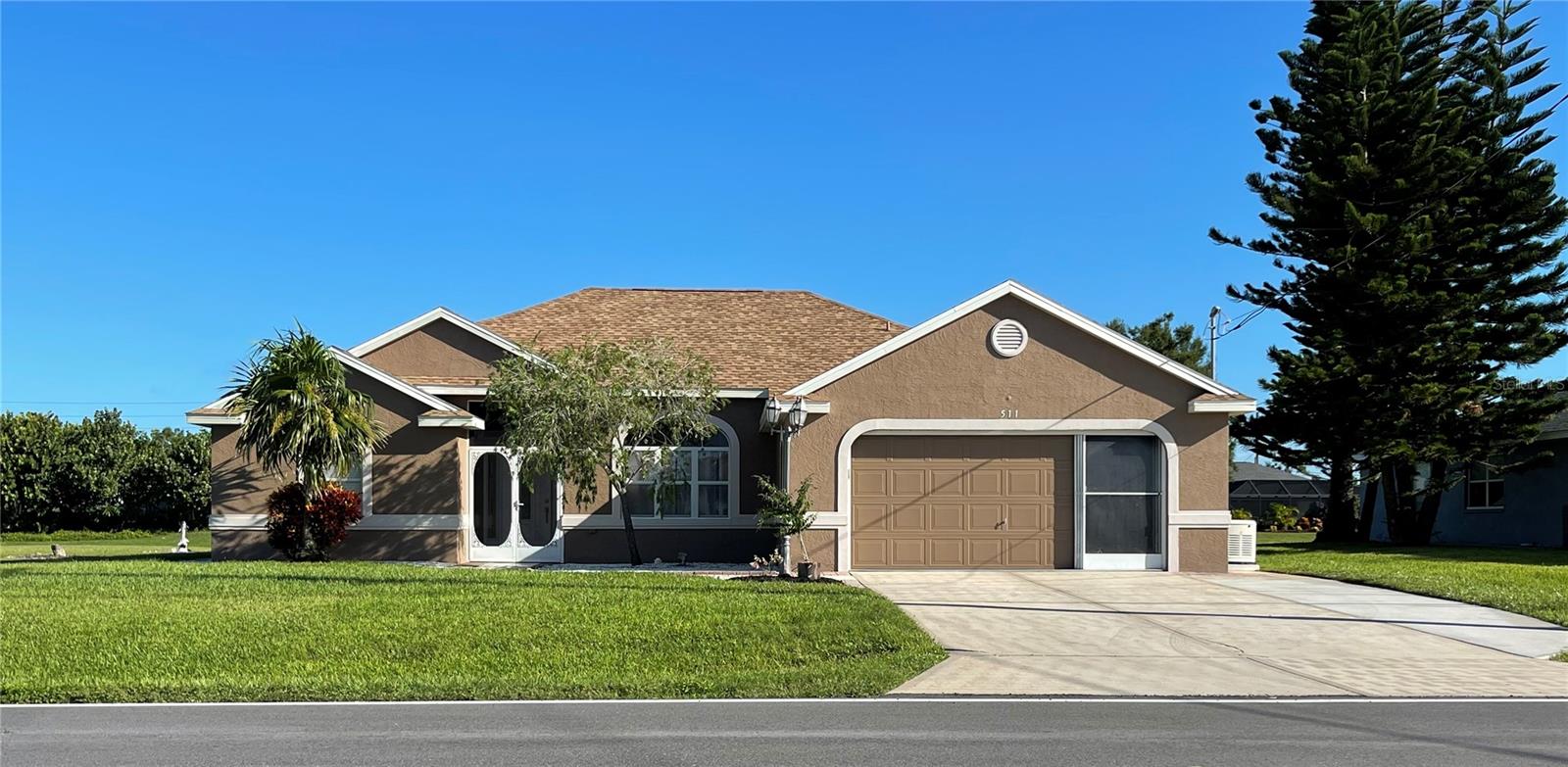 511 Rotonda Cir Property Photo 1