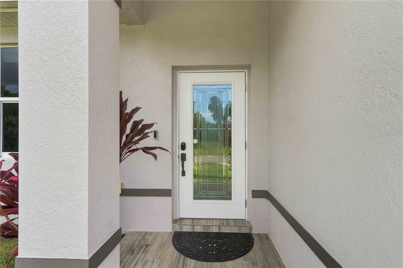 22437 Adorn Ave Property Photo 7