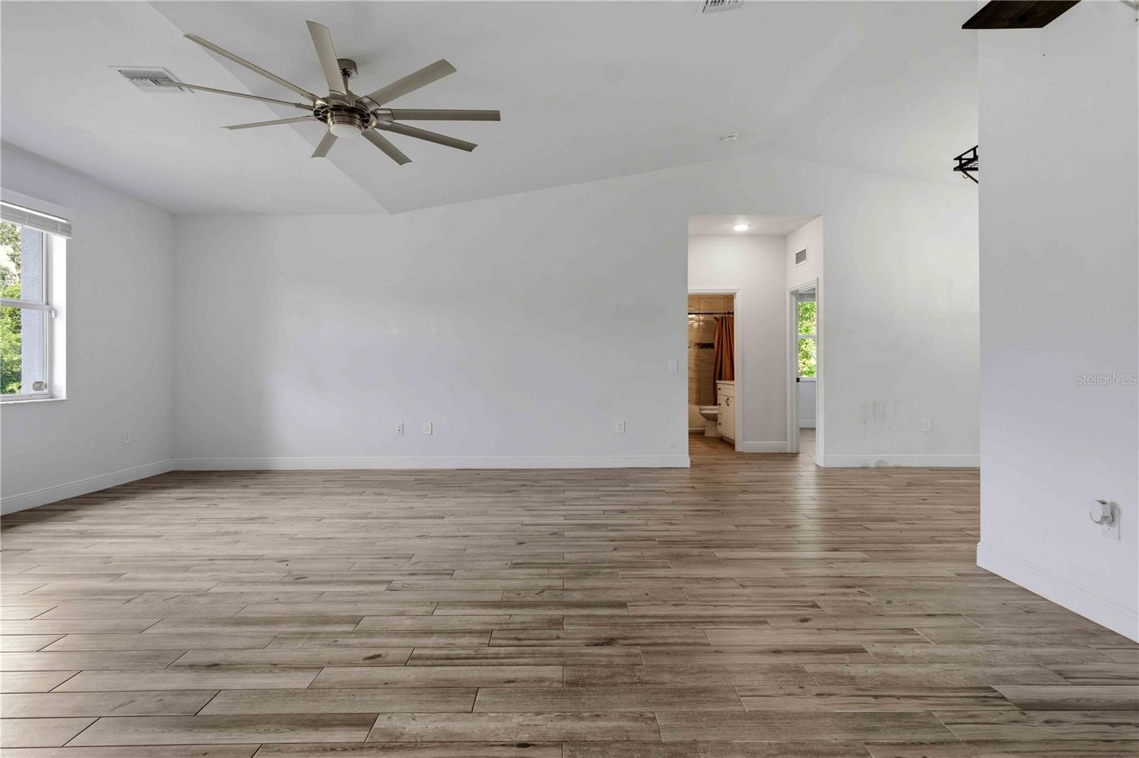 22437 Adorn Ave Property Photo 10