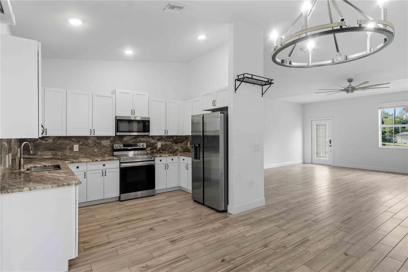 22437 Adorn Ave Property Photo 14