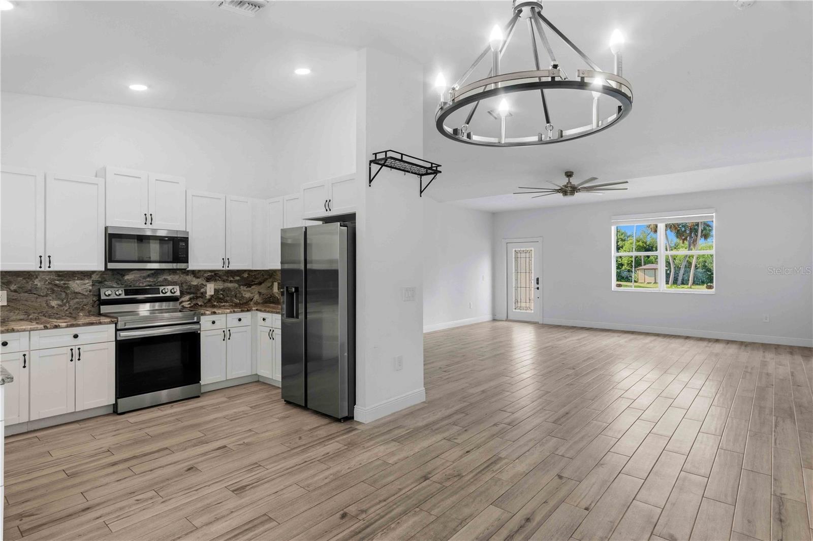 22437 Adorn Ave Property Photo 15
