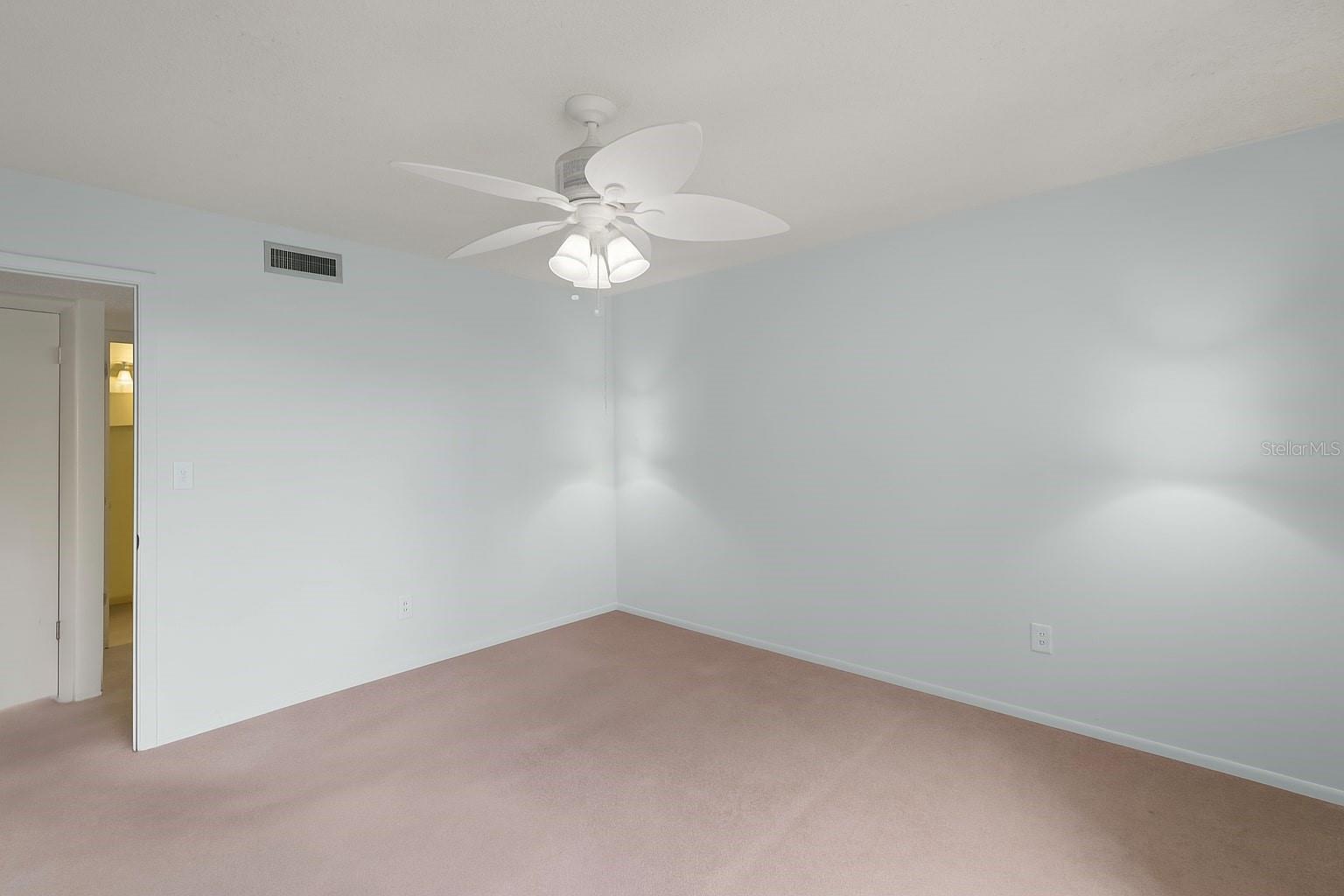 72 Boundary Blvd #226 Property Photo 20