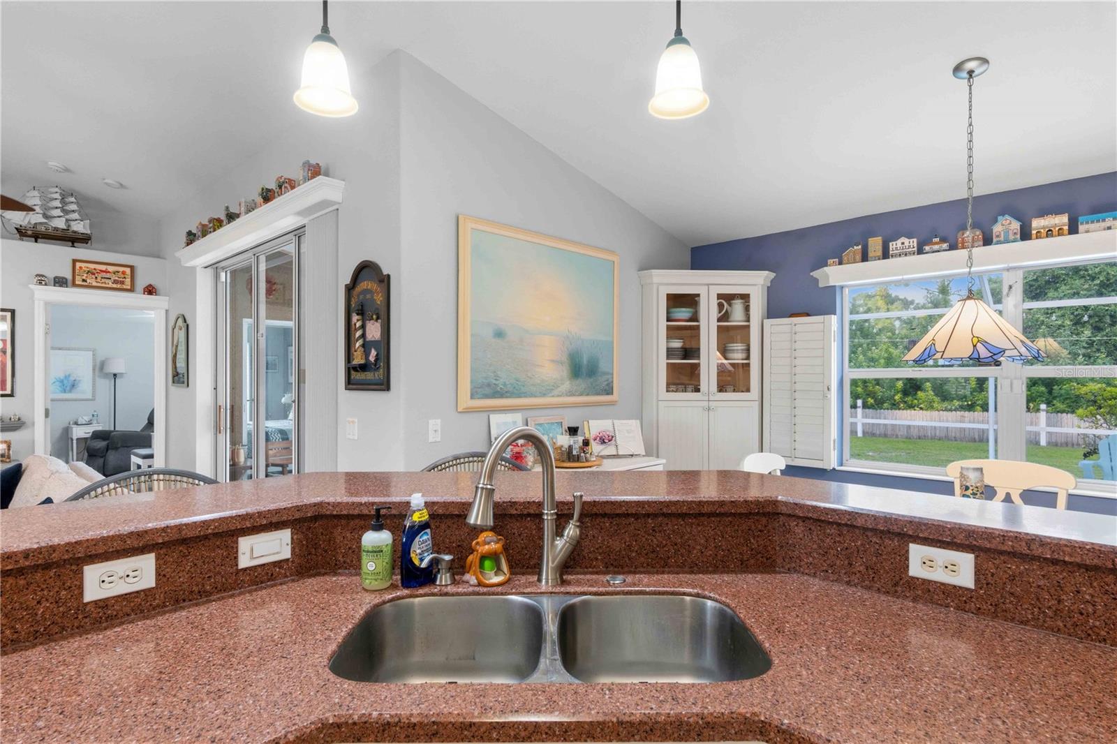 2144 Smyer Ave Property Photo 13