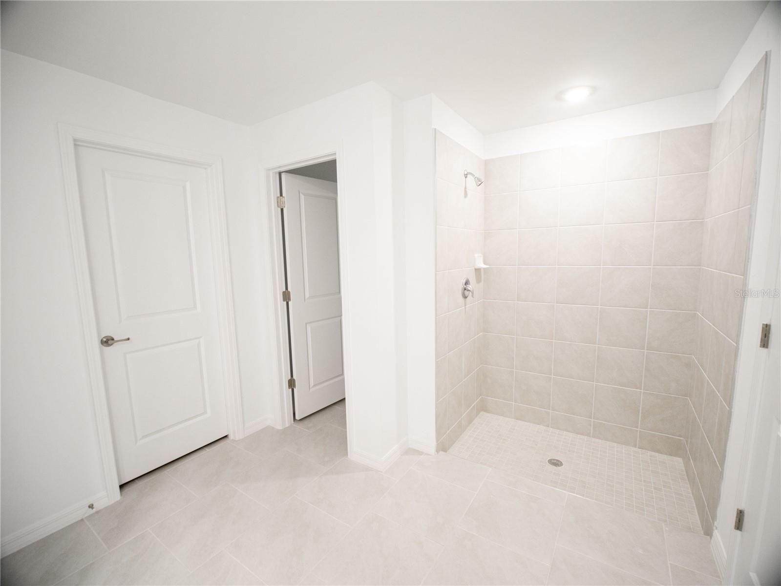 1124 Dorchester Street St Property Photo 13