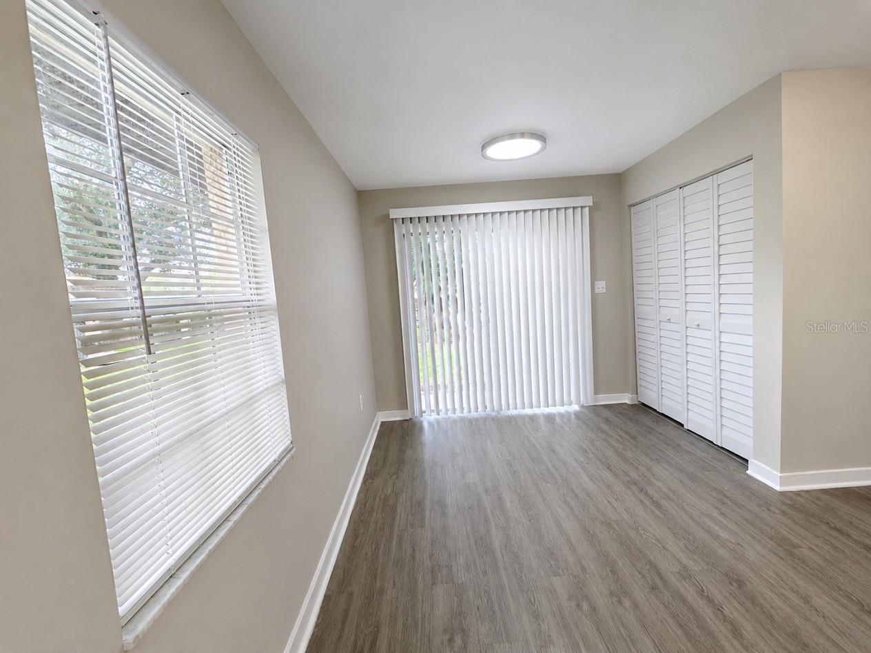 3141 Woodhill Ct Property Photo 7