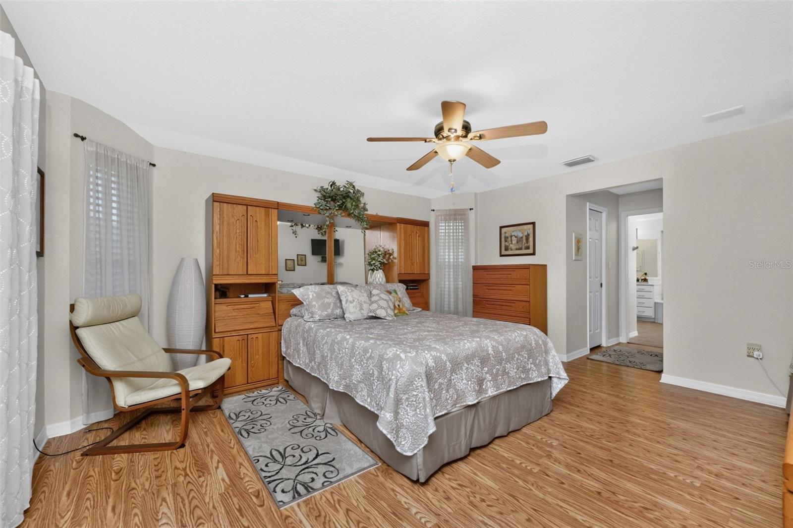 1512 Blue Lake Cir Property Photo 32