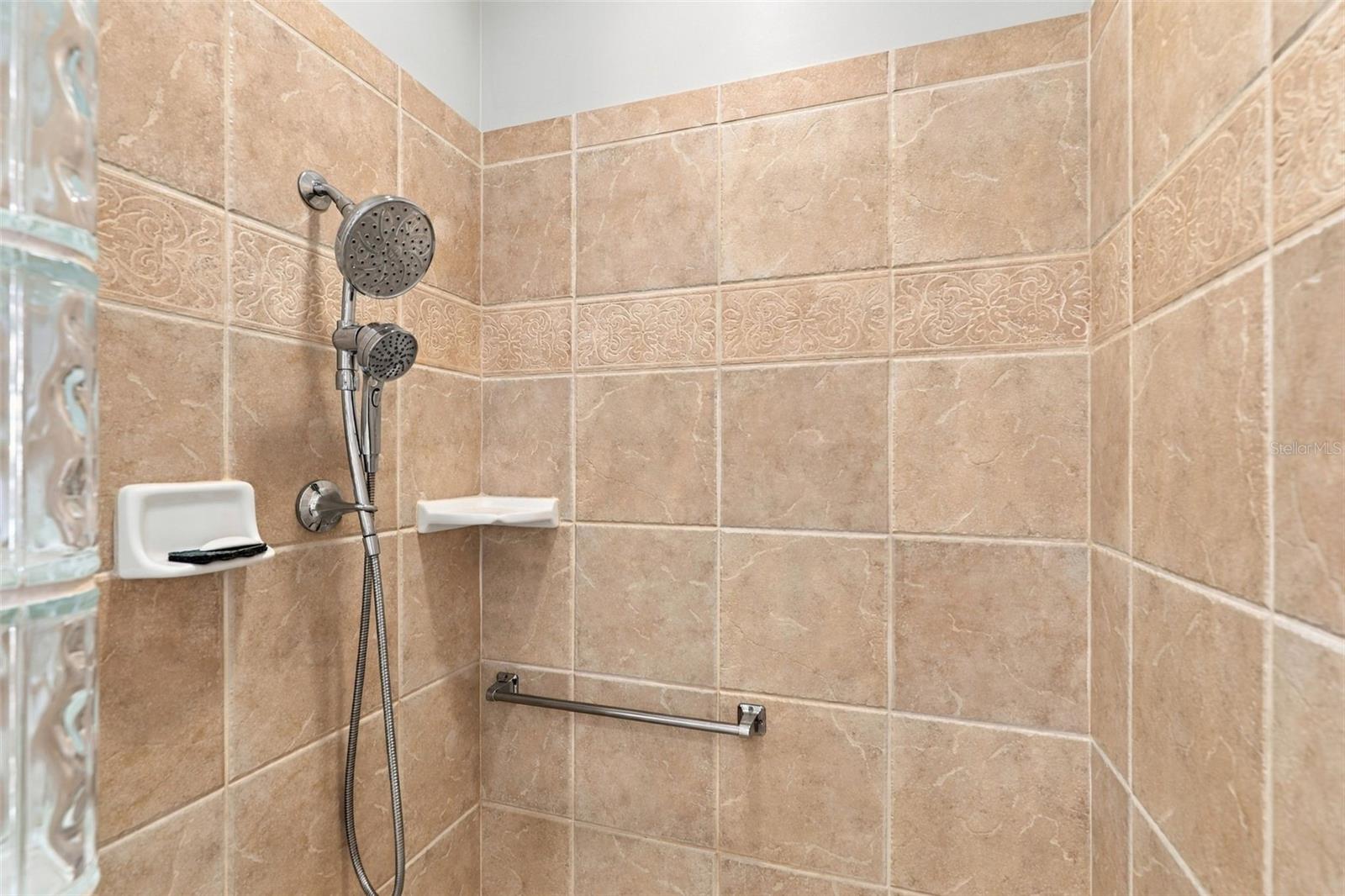 1107 Rum Cay Ct Property Photo 27