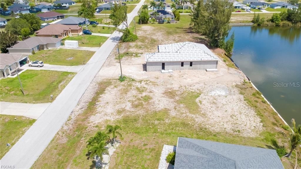 1227 Nw 20th Pl Property Photo 3