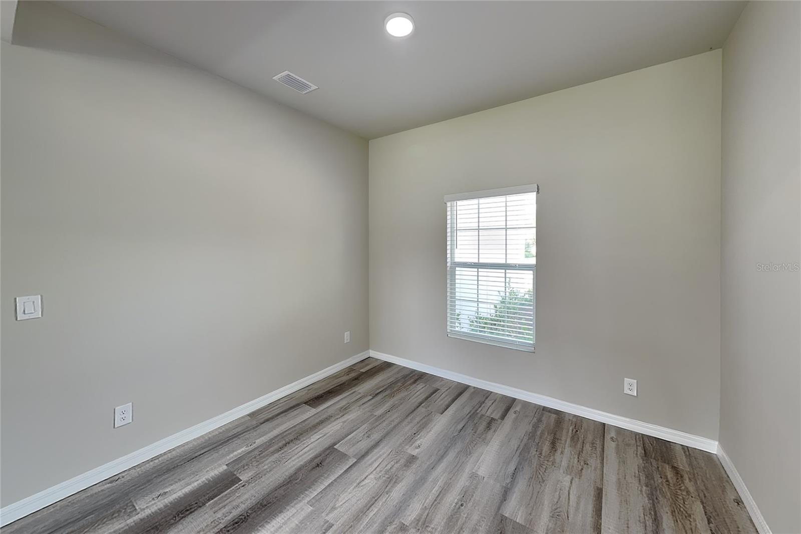 8878 Bessemer Ct Property Photo 5