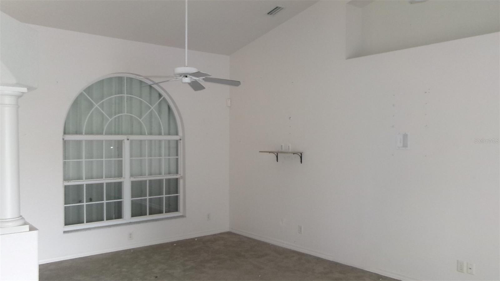 2141 Peterborough Rd Property Photo 7
