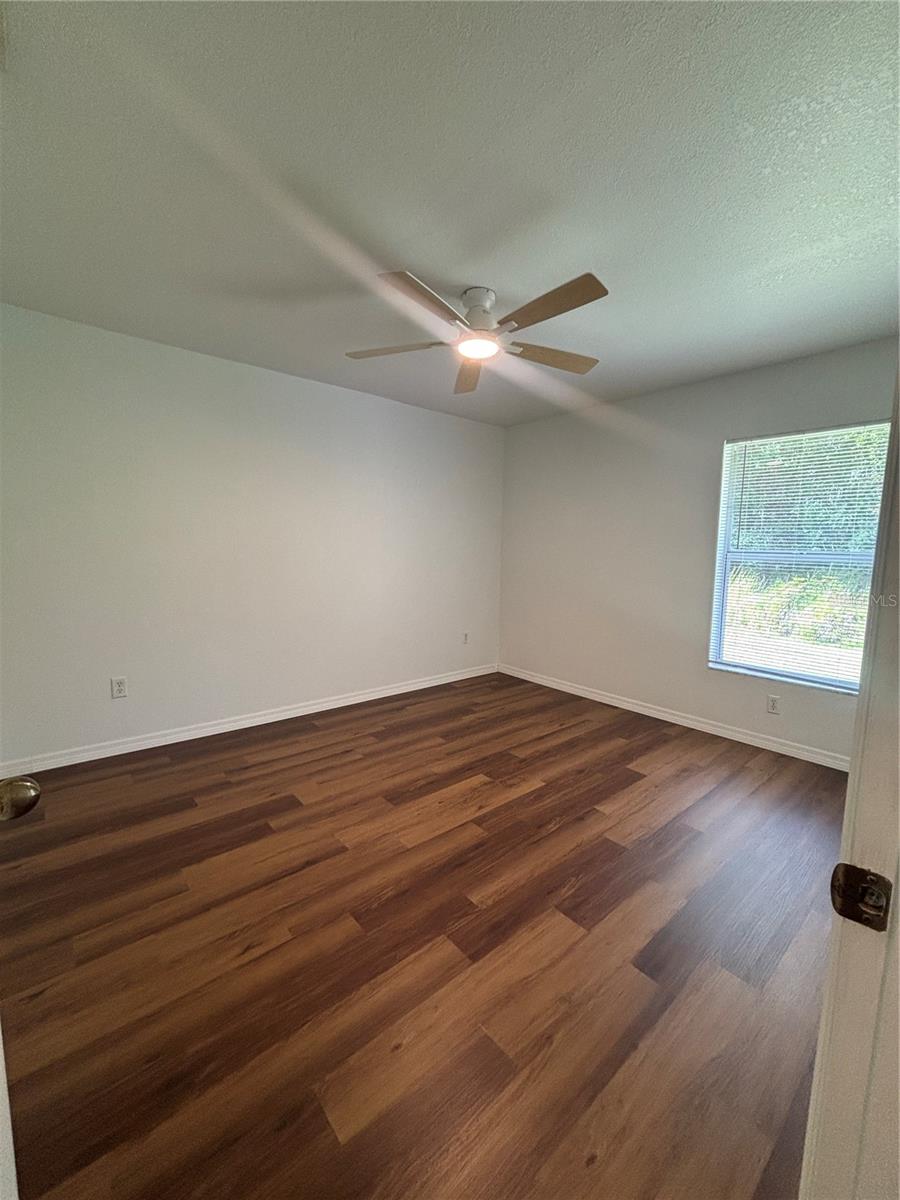 26033 Explorer Rd Property Photo 13