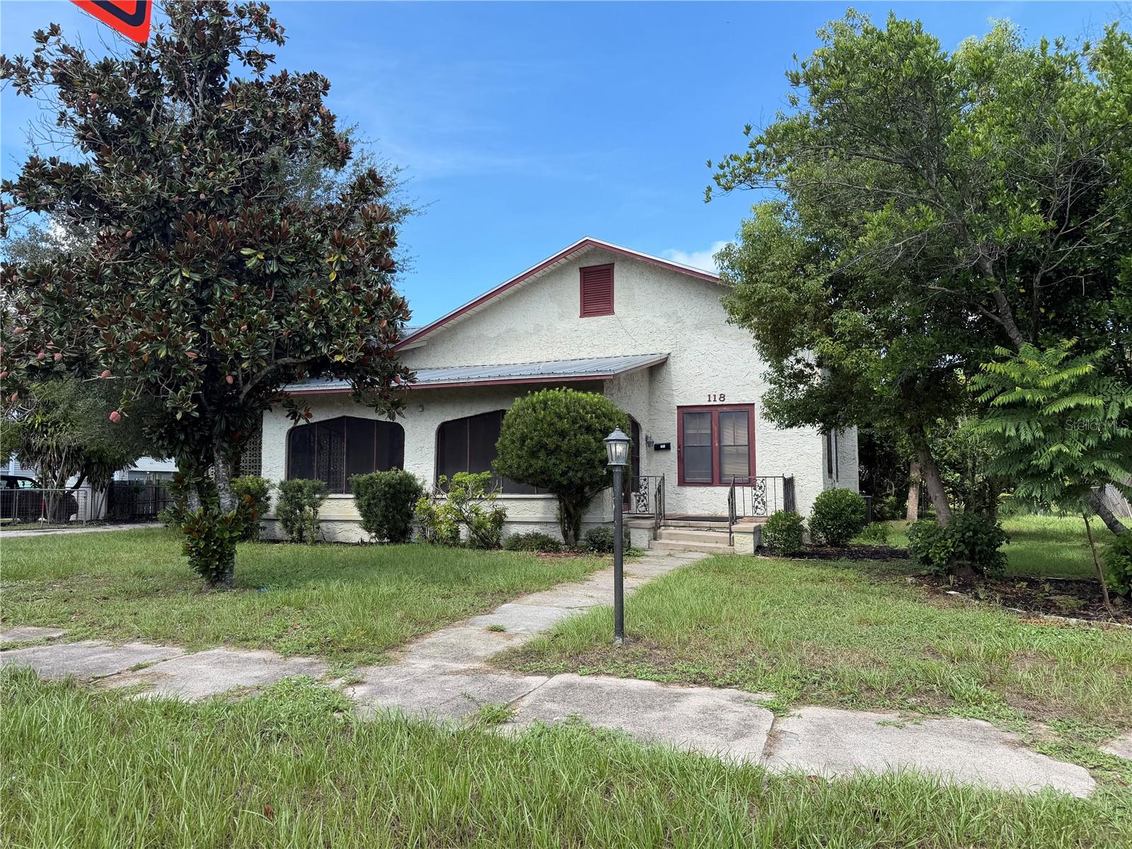 118 S Hernando Ave Property Photo 1
