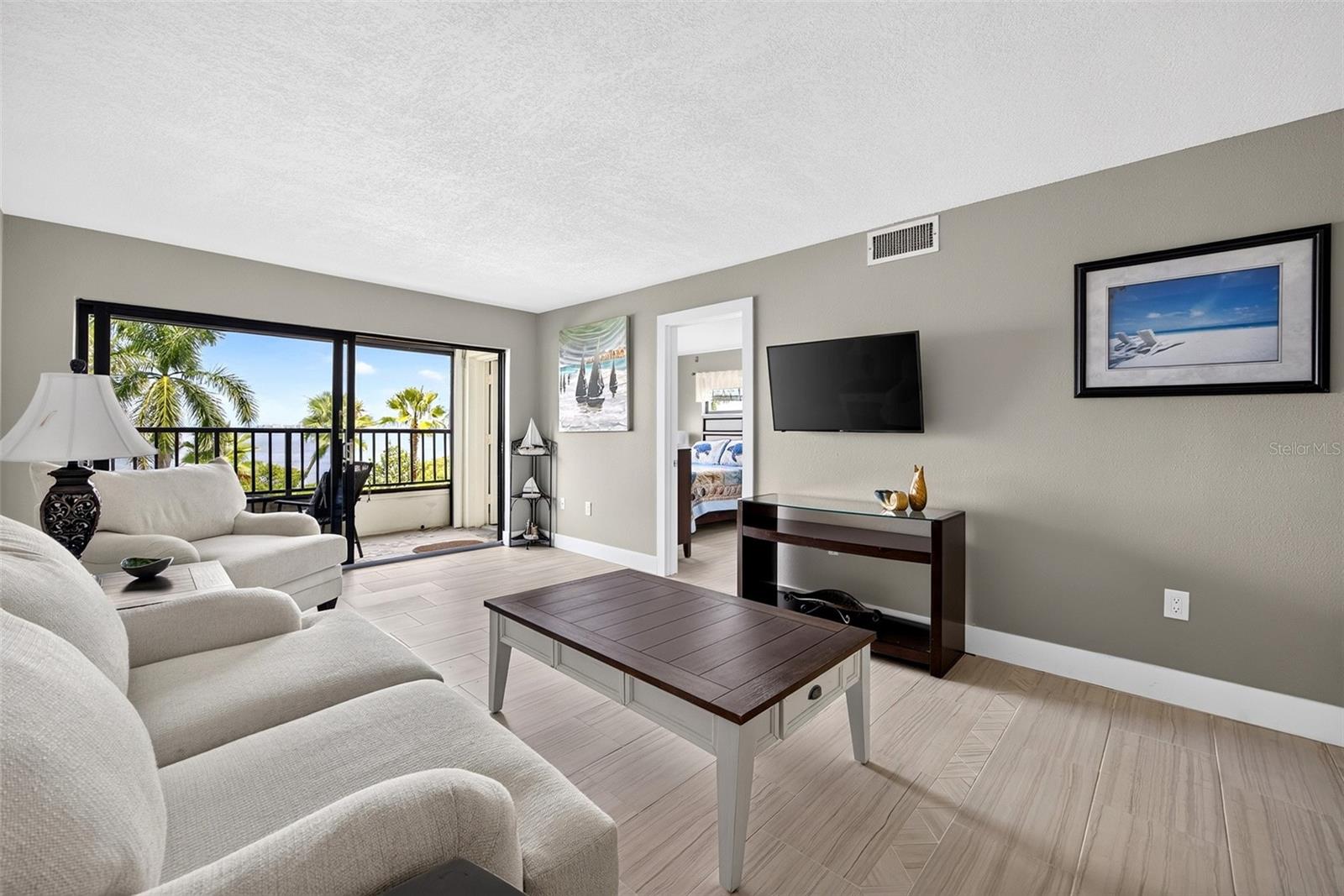 1500 Park Beach Cir #2h Property Photo 11