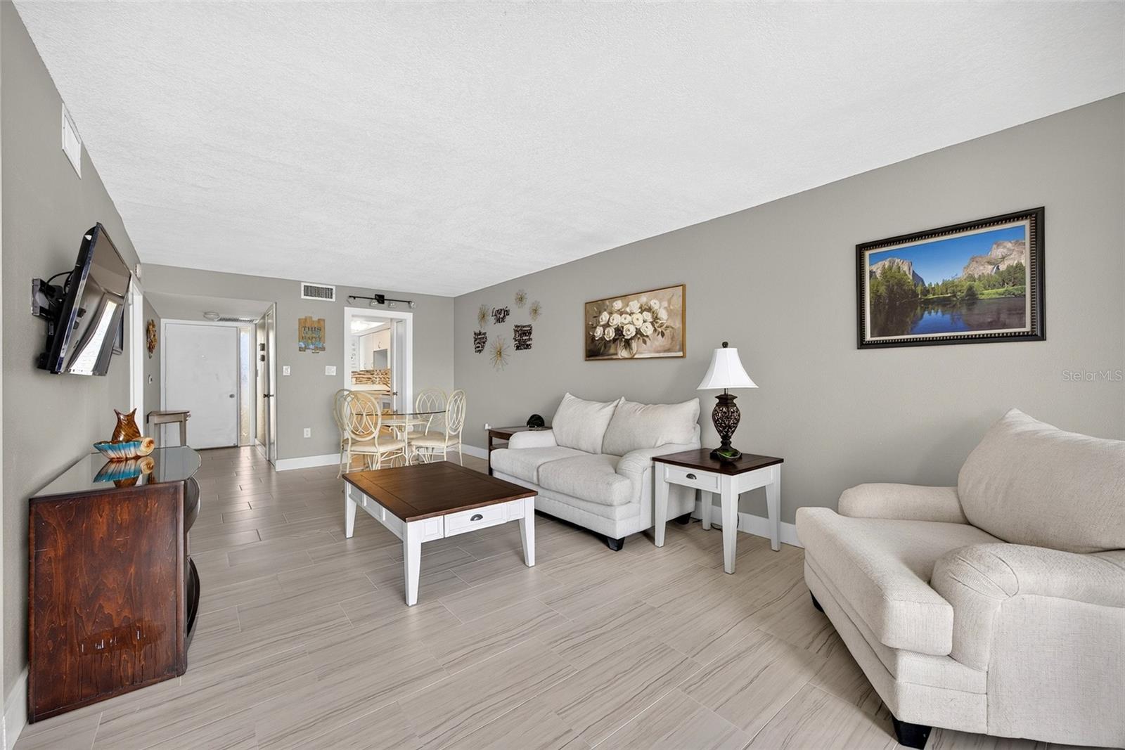 1500 Park Beach Cir #2h Property Photo 12
