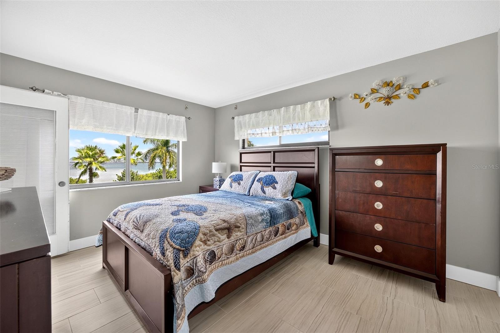 1500 Park Beach Cir #2h Property Photo 15