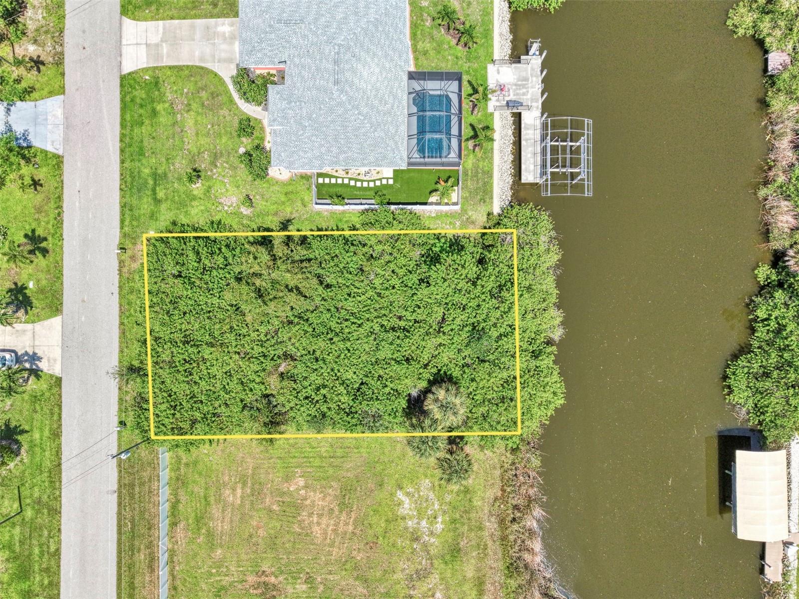 9302 Melody Cir Property Photo 11