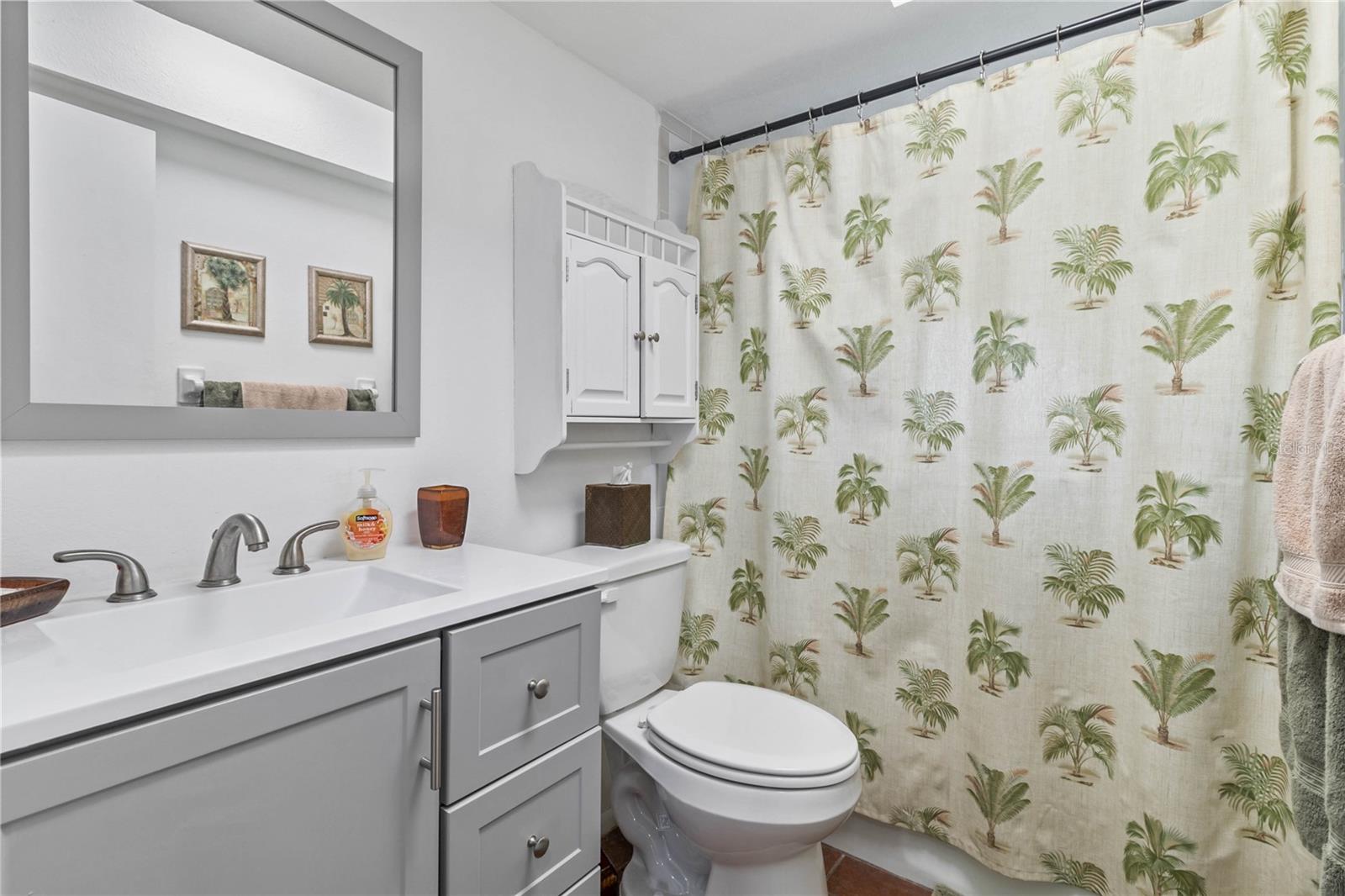 108 Boundary Blvd #b Property Photo 16