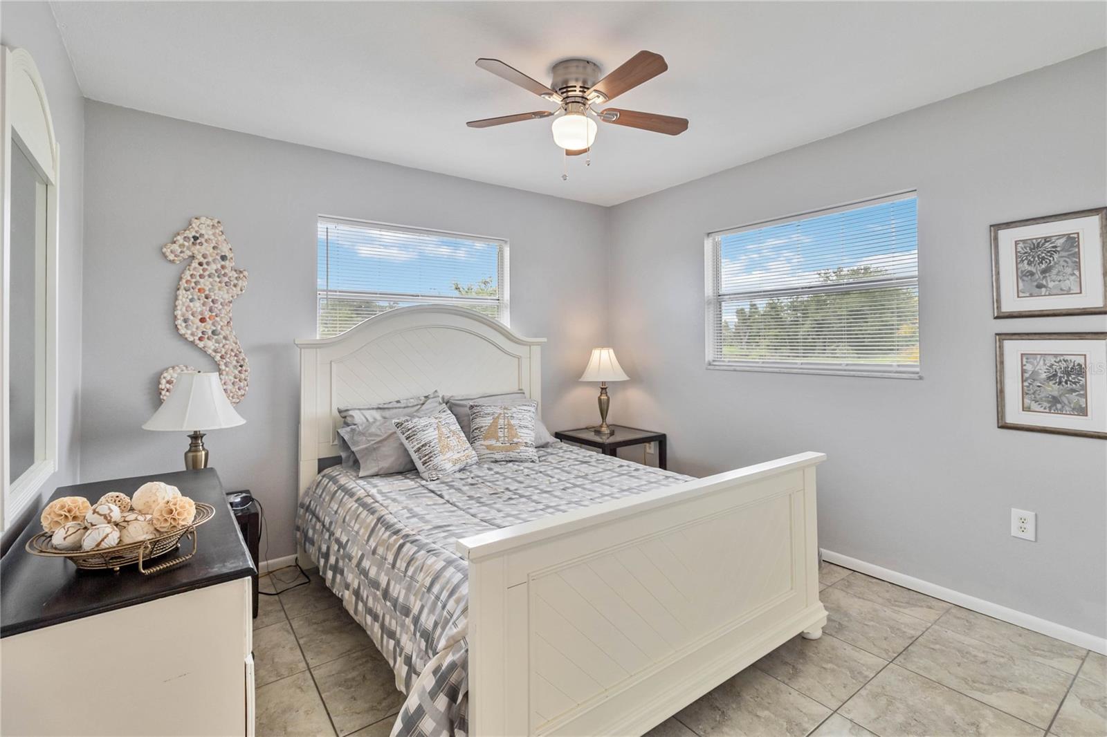 108 Boundary Blvd #b Property Photo 33