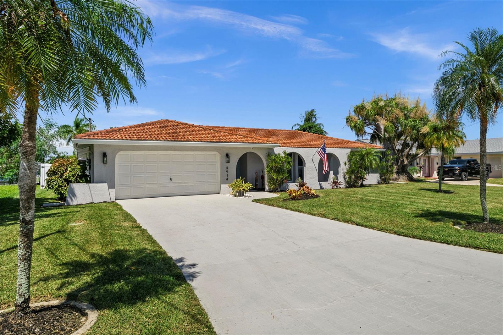 4914 Sorrento Ct Property Photo 1
