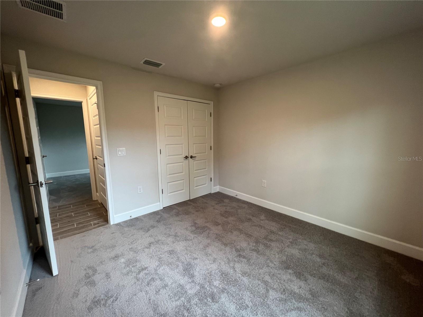 27430 Deep Creek Blvd Property Photo 17