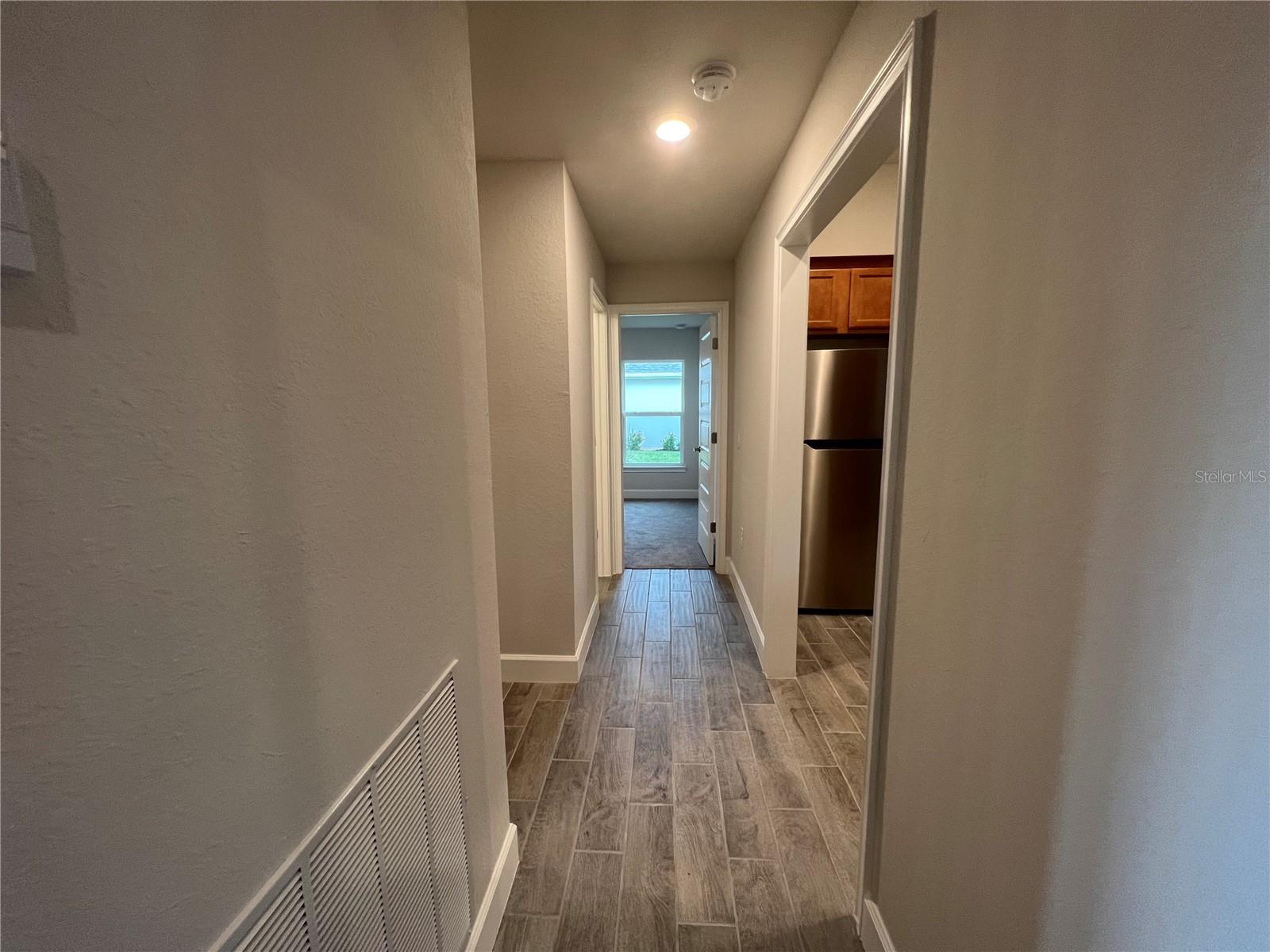 27430 Deep Creek Blvd Property Photo 18