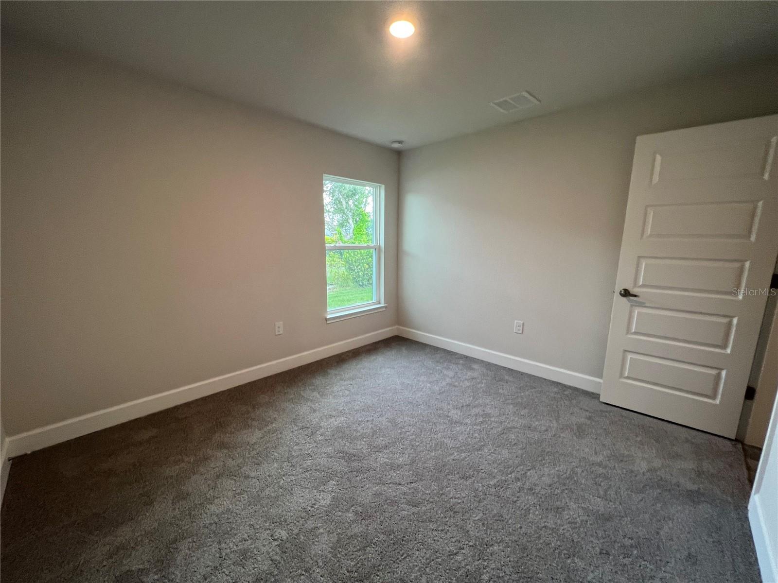 27430 Deep Creek Blvd Property Photo 24