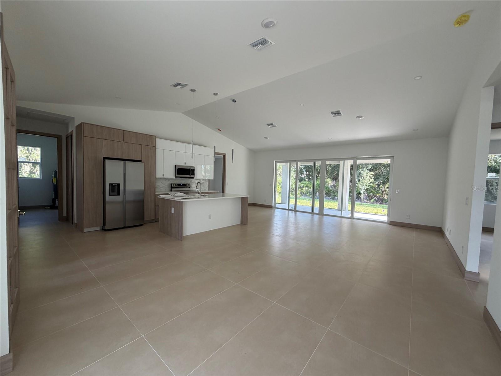 1136 Taggard Rd Property Photo 5