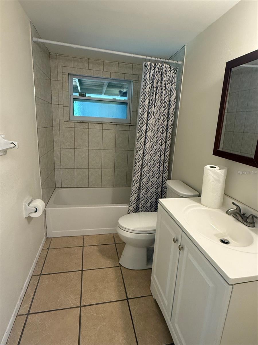 5405 Riverside Dr Property Photo 7