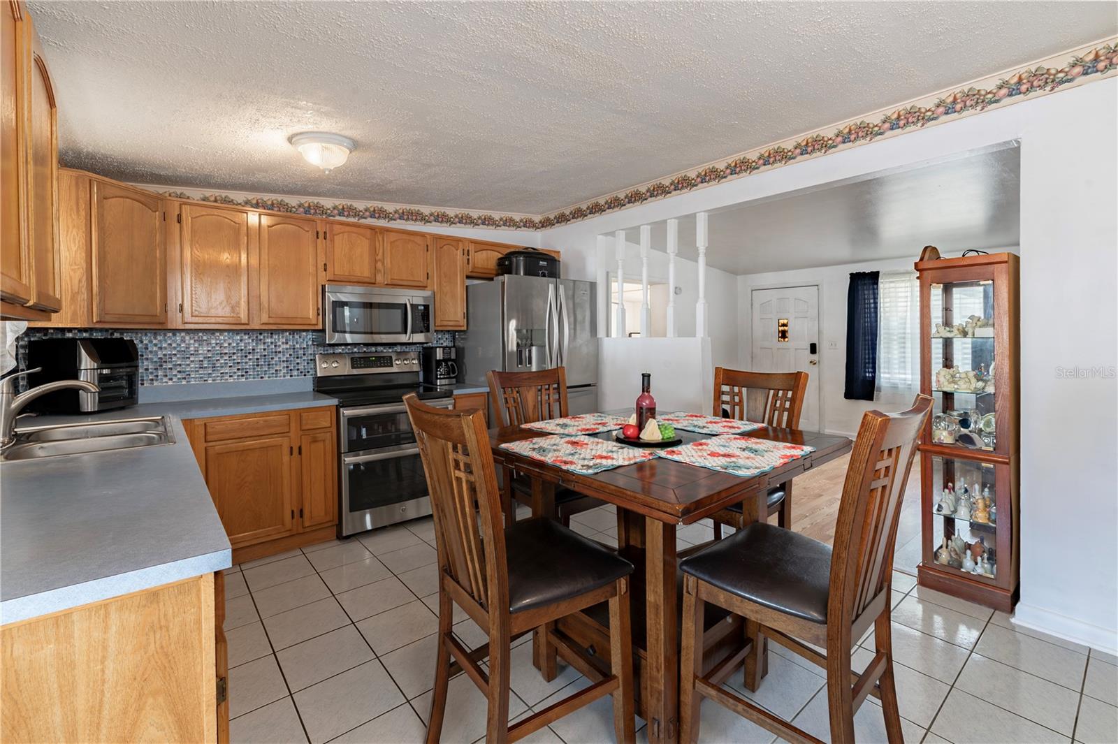 6913 W Clifton St Property Photo 16