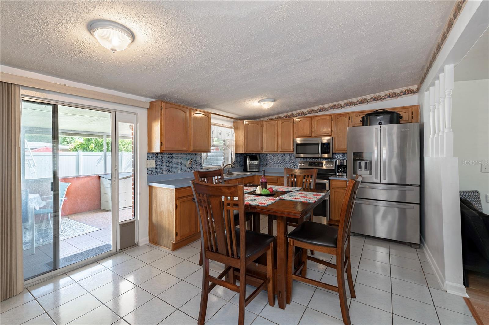6913 W Clifton St Property Photo 18