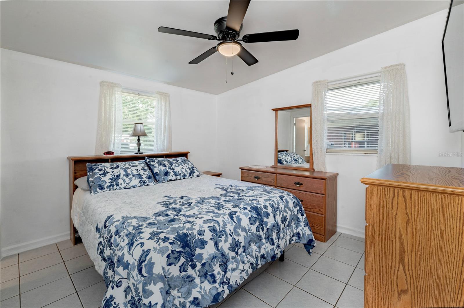 6913 W Clifton St Property Photo 20