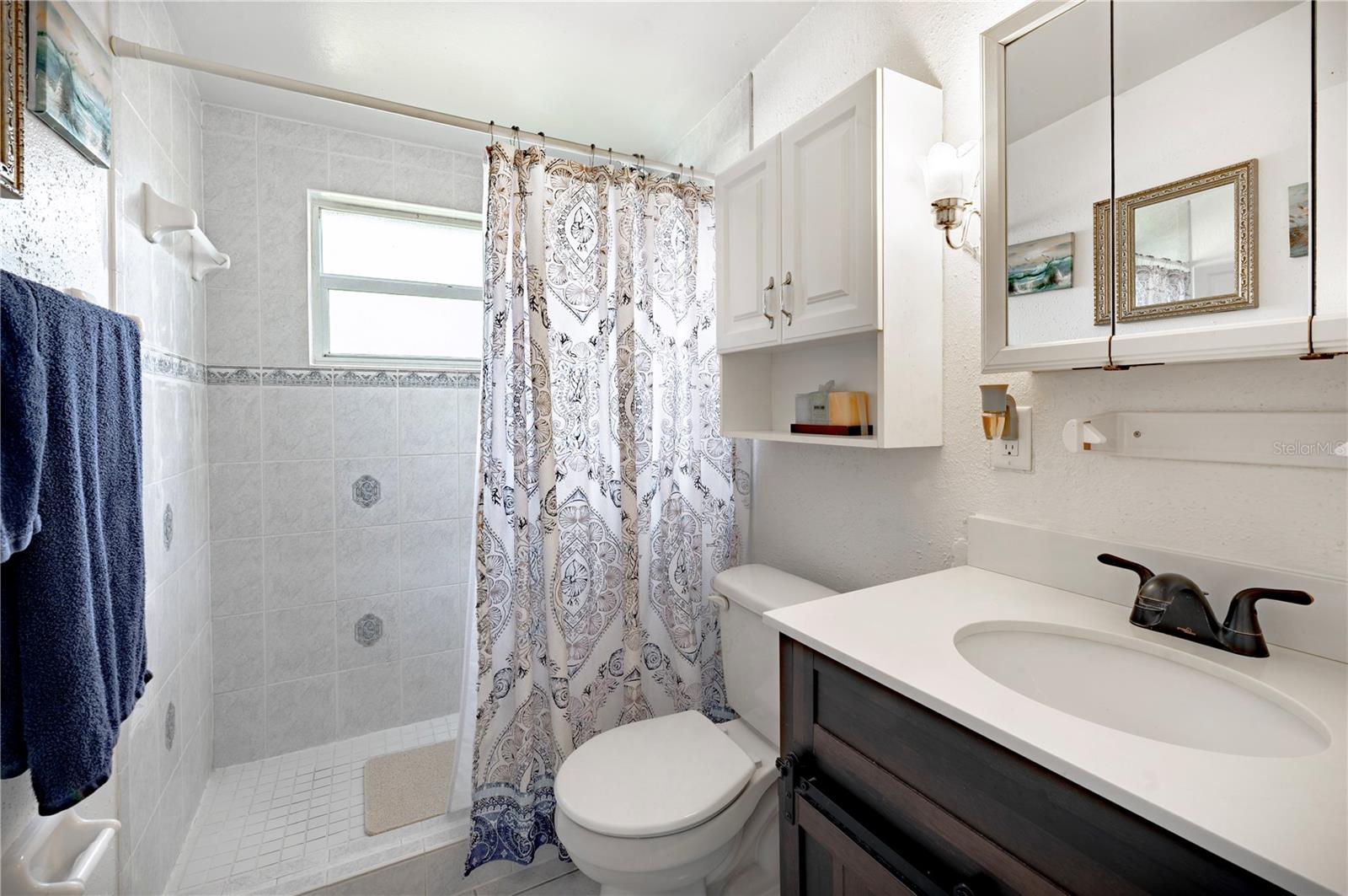6913 W Clifton St Property Photo 23