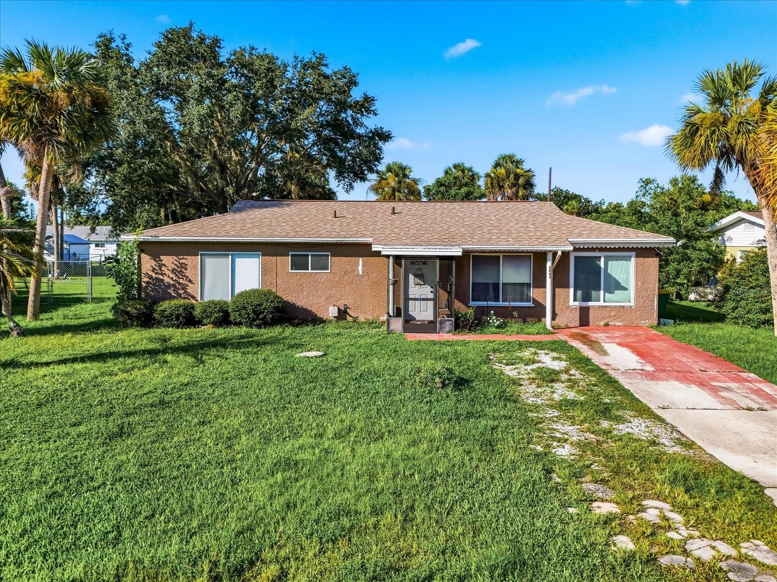 2403 Duke Ln Property Photo 1