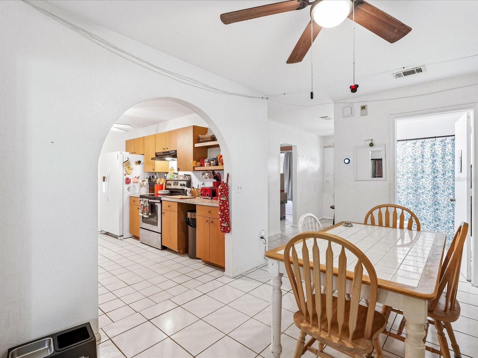2403 Duke Ln Property Photo 12
