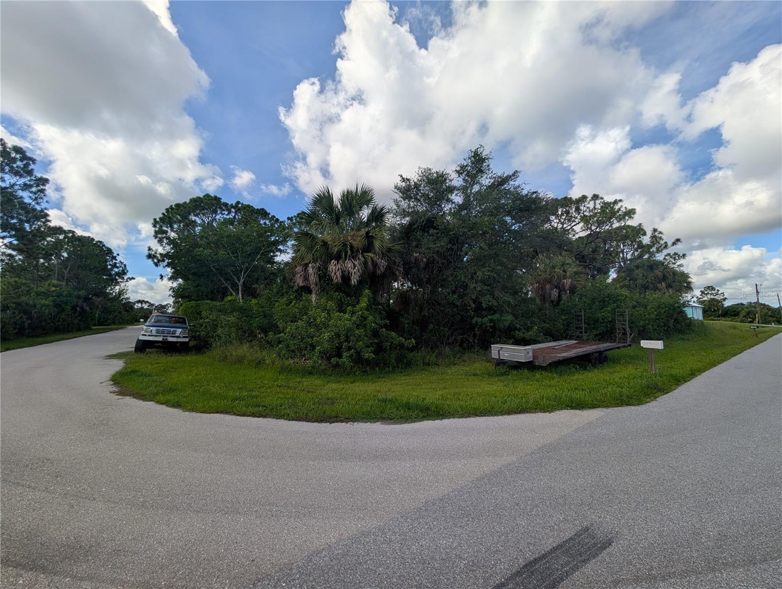13433 TOLMAN AVE Property Photo 1