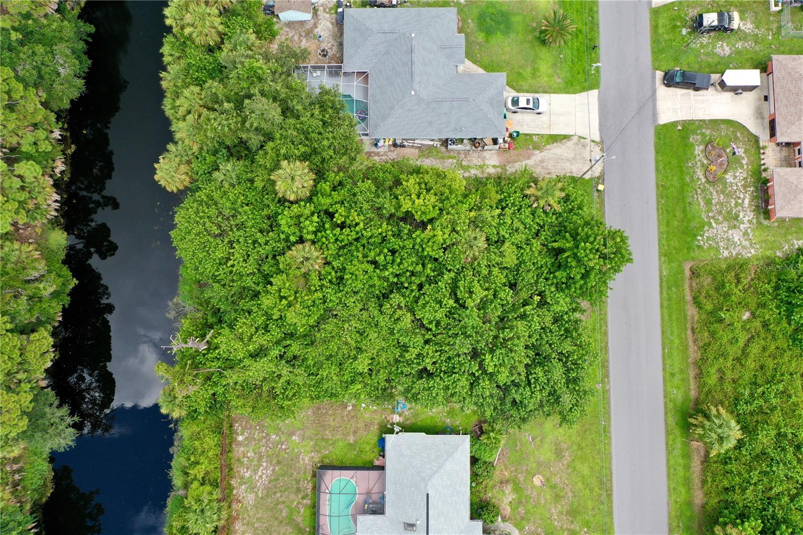 10118 Charlemont Ave Property Photo 4