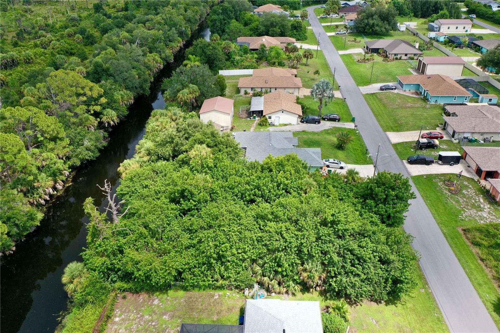 10118 Charlemont Ave Property Photo 10