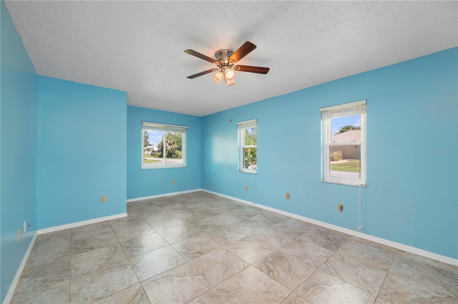 2420 Pinellas Dr Property Photo 23
