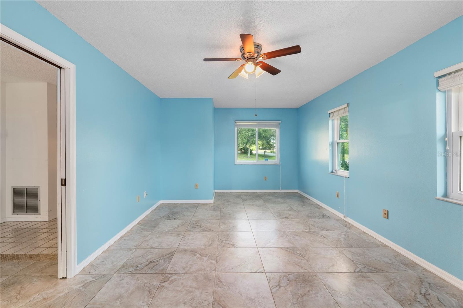 2420 Pinellas Dr Property Photo 25