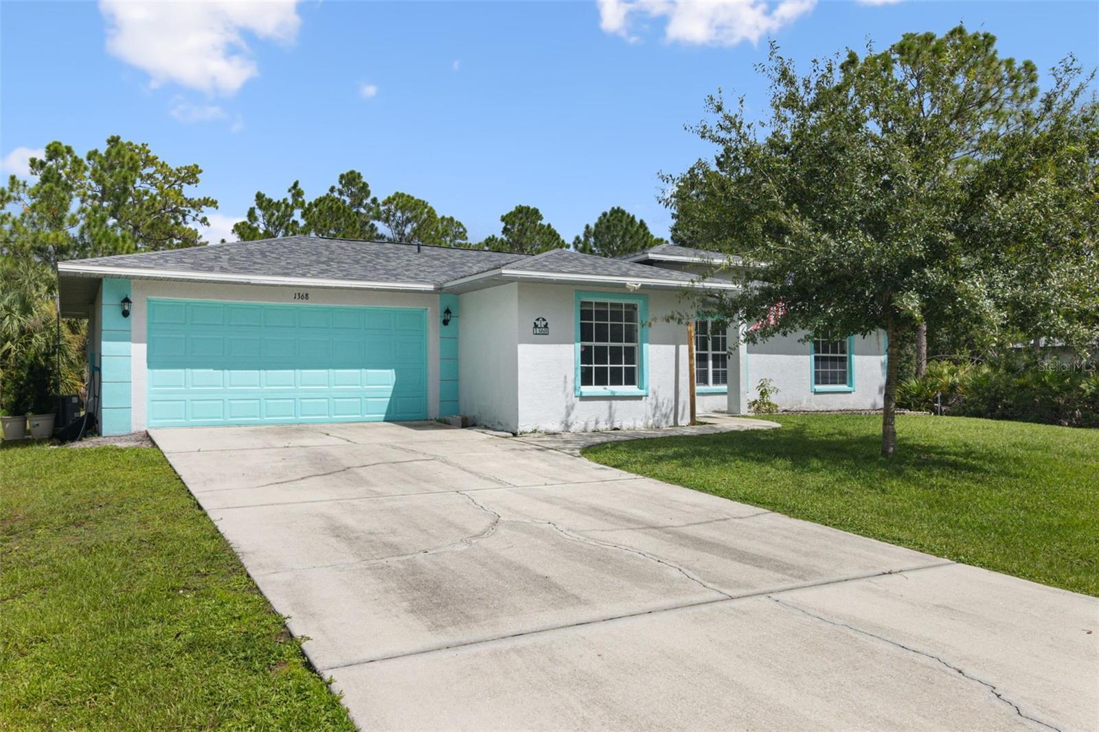 1368 BLAISDELL ST Property Photo 1