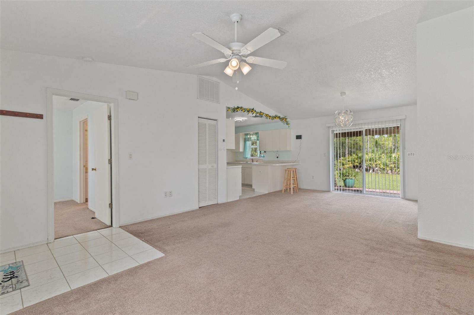 1368 Blaisdell St Property Photo 8