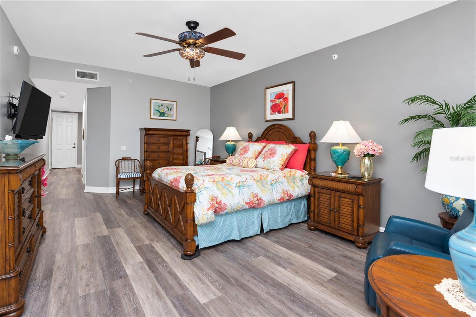 90 Vivante Blvd #205 Property Photo 33