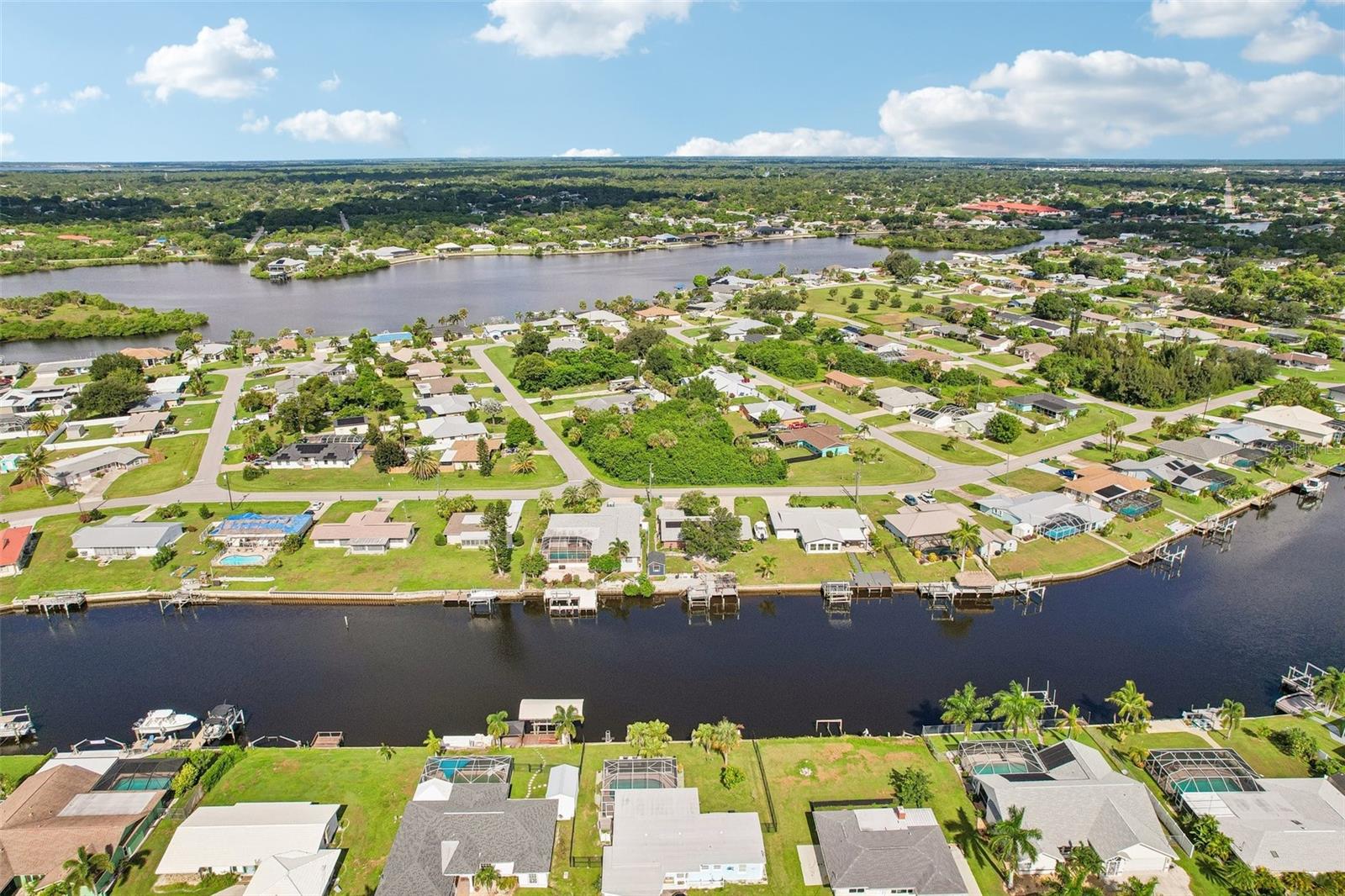 289 W Tarpon Blvd Nw Property Photo 57