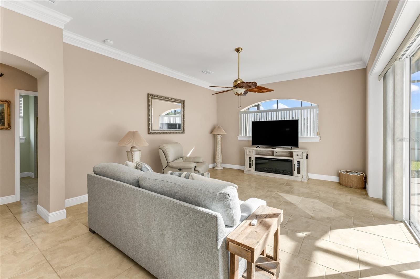 4244 Boston Ter Property Photo 6