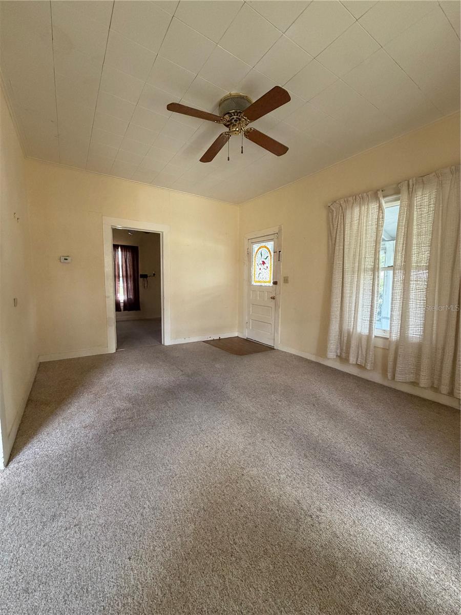 146 N Hernando Ave Property Photo 7