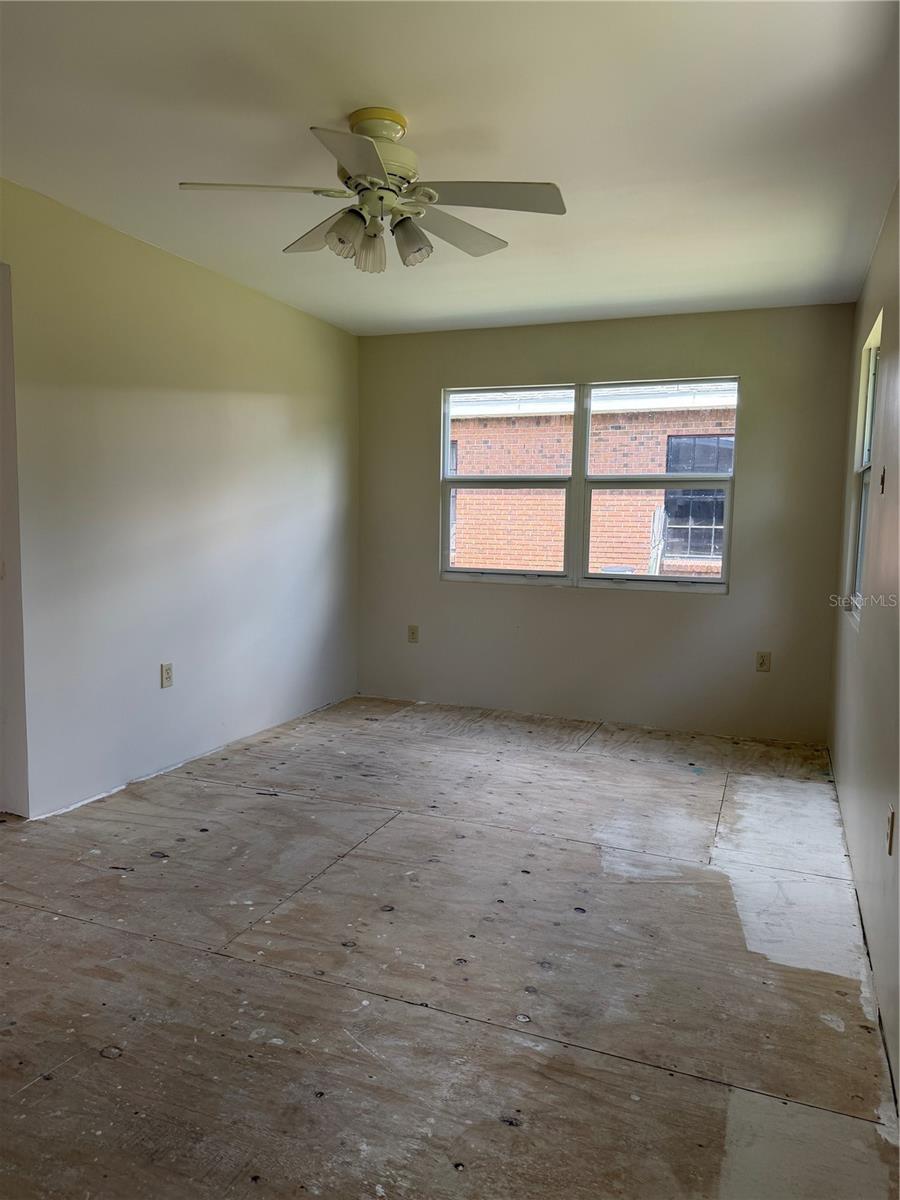 146 N Hernando Ave Property Photo 13
